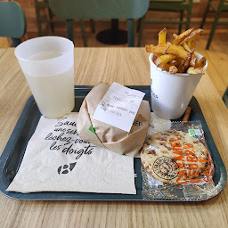 Photo n°12 de Bioburger Suresnes Zola à Suresnes ()