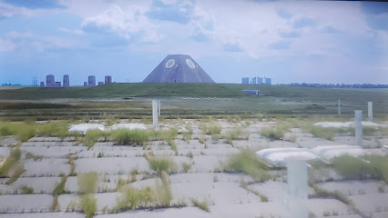 The Pyramid on the Prairie