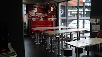 Atmosphère du Restaurant KFC Villetaneuse - n°12