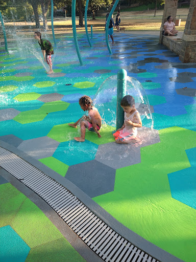 Park «Parr Park Sprayground», reviews and photos, 3010 Parr Ln, Grapevine, TX 76051, USA