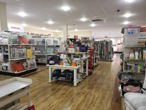 Department Store «T.J. Maxx and HomeGoods», reviews and photos, 3050 Sheridan Dr, Amherst, NY 14226, USA