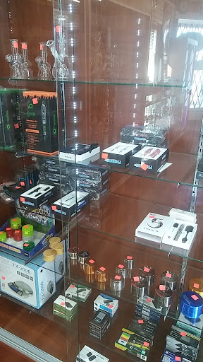 Tobacco Shop «The Smoke Shop of Mt. Morris», reviews and photos, 8005 N Dort Hwy, Mt Morris, MI 48458, USA