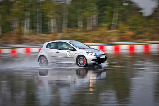 Utac - Centre de Formation à Mortefontaine, Oise