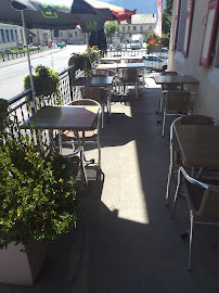 Atmosphère du Restaurant français Le Café Du Col à Châtillon-sur-Cluses - n°4