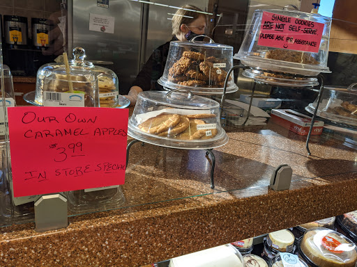 Supermarket «Payless Foods», reviews and photos, 1609 E Main St, Freeland, WA 98249, USA