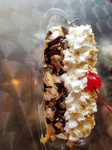 Ice Cream Shop «Jiffy Treat Homemade Ice Cream», reviews and photos, 223 S Pete Ellis Dr # 3A, Bloomington, IN 47408, USA