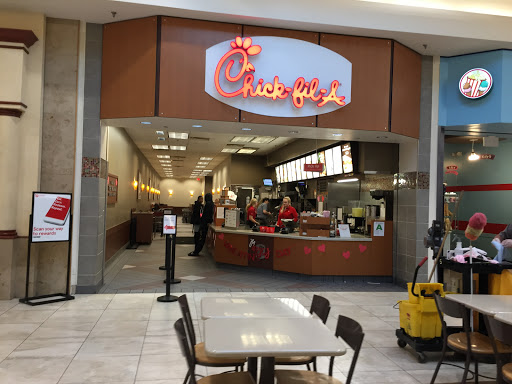 Shopping Mall «Kentucky Oaks Mall», reviews and photos, 5101 Hinkleville Rd #795A, Paducah, KY 42001, USA