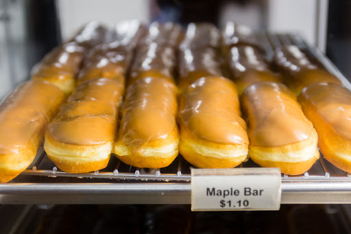 Donut Shop «Lucky Donuts», reviews and photos, 140 SW 152nd St, Seattle, WA 98166, USA