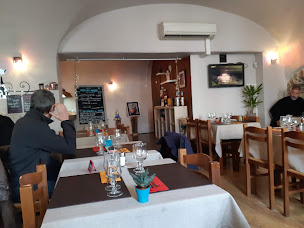 Photo n°38 de Mariés, 2 Chats est devenu Le Rest'O du Château à Montélimar ()