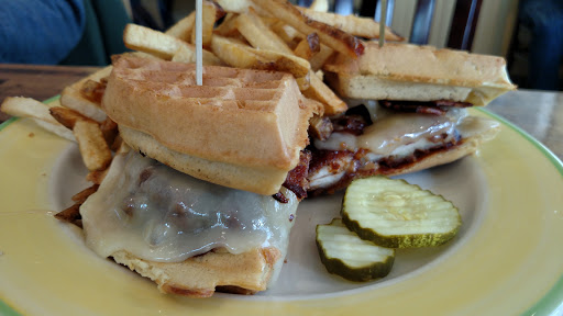 Caterer «La Cuisine Cafe Market & Catering», reviews and photos, 750 E Main St, Branford, CT 06405, USA