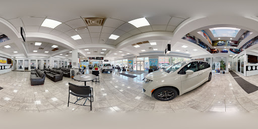 Car Dealer «Marino Chrysler Jeep Dodge», reviews and photos, 5133 W Irving Park Rd, Chicago, IL 60641, USA