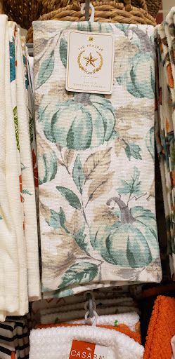 Department Store «T.J. Maxx», reviews and photos, 40 W Dares Beach Rd, Prince Frederick, MD 20678, USA