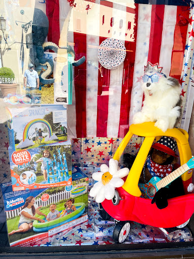 Toy Store «Engine Ear Toys», reviews and photos, 879 Newport Center Dr, Newport Beach, CA 92660, USA