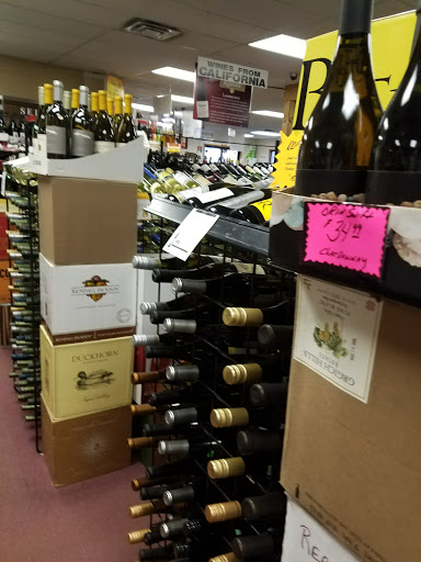 Wine Store «Evans Discount Liquor & Wines», reviews and photos, 1013 E Fairmount Ave, Jamestown, NY 14701, USA