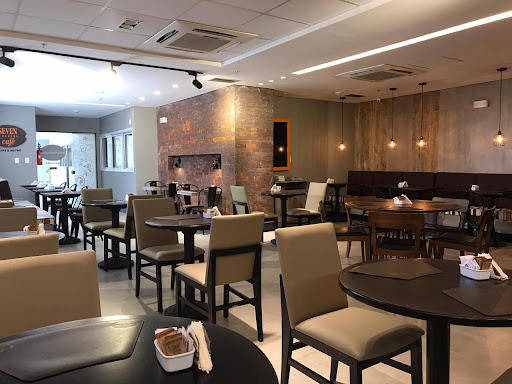 Logo da empresa - Seven Wonders Café