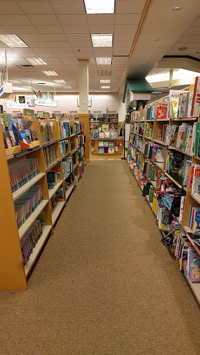 Book Store «Barnes & Noble», reviews and photos, 122 Brandon Town Center Dr, Brandon, FL 33511, USA