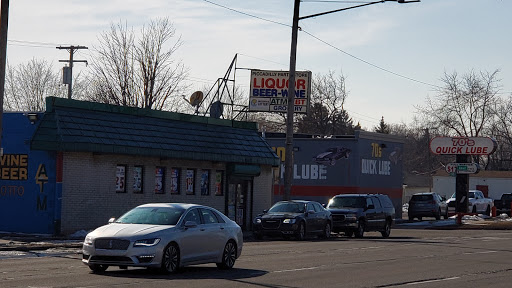 Party Store «Piccadilly Party Store», reviews and photos, 14100 East 8 Mile Road, Detroit, MI 48205, USA