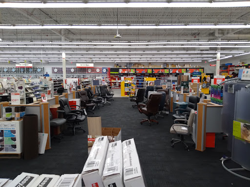 Office Supply Store «Staples», reviews and photos, 4029 Pearl Rd, Medina, OH 44256, USA