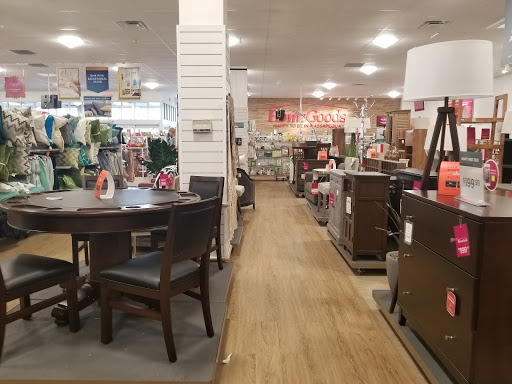 Department Store «HomeGoods», reviews and photos, 1644 Merrick Rd, Merrick, NY 11566, USA