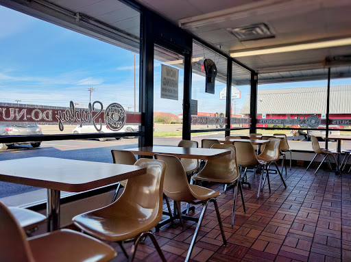 Donut Shop «Shipley Do-Nuts», reviews and photos, 6308 Denton Hwy, Watauga, TX 76148, USA
