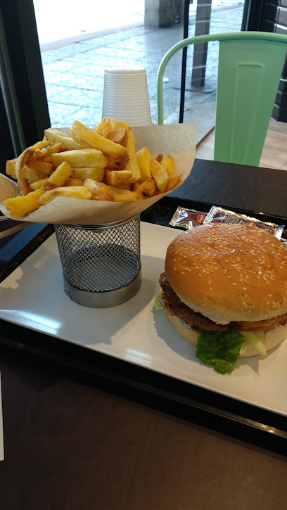 LAYALI COFFEE&GRILL - FUENLABRADA