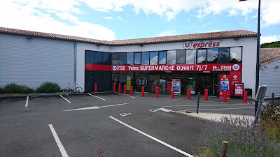 U Express à Rivedoux-Plage