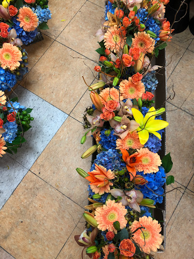 Florist «Sharon Florist», reviews and photos, 11525 California Route 2, Los Angeles, CA 90025, USA