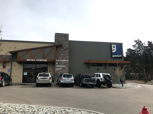 Thrift Store «Discover Goodwill Woodland Park Retail Center», reviews and photos, 101 Paradise Lodge Ln, Woodland Park, CO 80863, USA