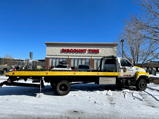 Tire Shop «Discount Tire Store - Littleton, CO», reviews and photos, 2307 W Belleview Ave, Littleton, CO 80120, USA
