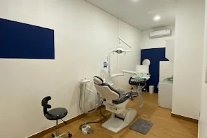 Prakter Dokter Gigi Casa Dental image