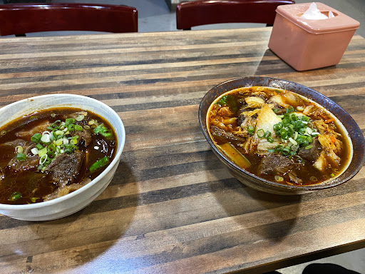 新屋區-傳奇牛肉麵館：“過嶺店” （開放內用） 的照片