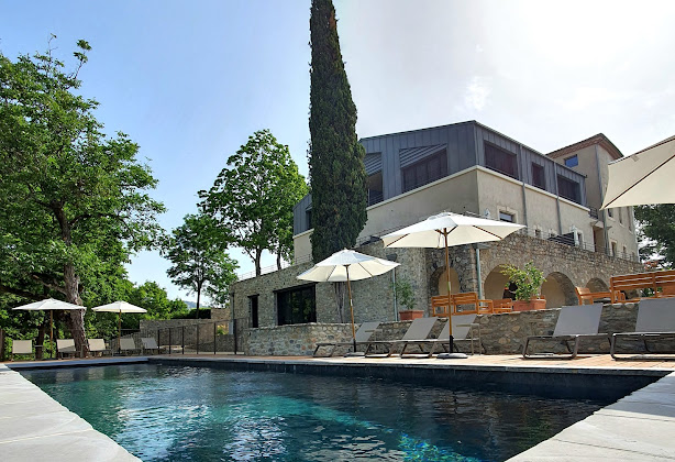 Photo hôtels Domaine Walbaum - Vignoble & Hôtel | Vallon Pont d'Arc 07150 Vallon-Pont-d'Arc