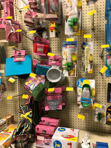 Pet Supply Store «PetSmart», reviews and photos, 3439 Princeton Rd, Hamilton, OH 45011, USA
