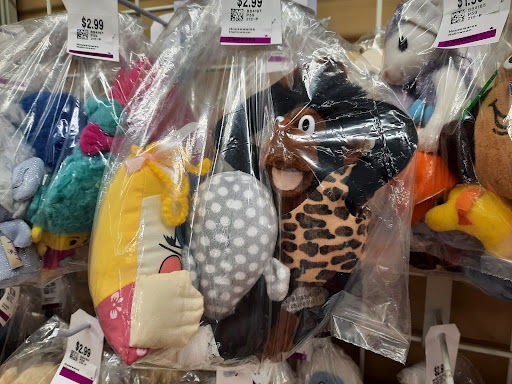 Thrift Store «Savers», reviews and photos, 4849 Central Ave NE, Columbia Heights, MN 55421, USA