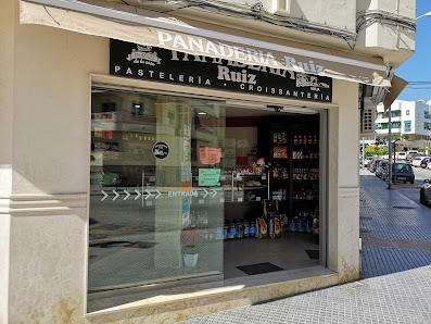 Panadería Pastelería Ruiz-Ruiz-Ruiz C. Almte. Carranza, 0, 29780 Nerja, Málaga, España