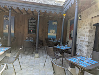 Atmosphère du Restaurant français L'Ermitage Saint Antoine à Barbizon - n°6
