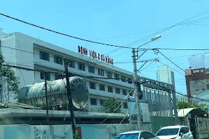 Da Nang Hospital C image