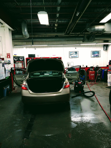 Exclusive Auto Detail LLC en New London