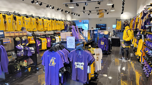 Lakers Team Shop