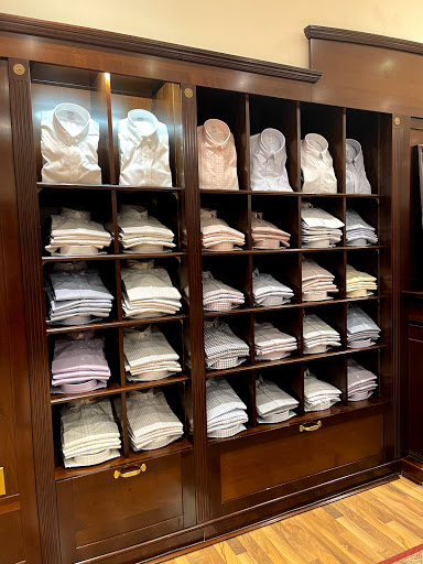 Clothing Store «Brooks Brothers», reviews and photos, 445 W Farms Mall, Farmington, CT 06032, USA