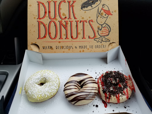 Donut Shop «Duck Donuts - Chocolate Avenue», reviews and photos, 261 W Chocolate Ave, Hershey, PA 17033, USA