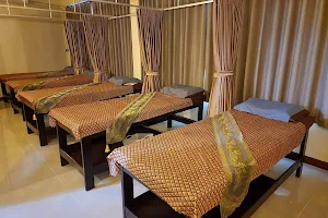 Iris Thai Massage image