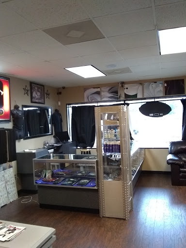 Tattoo Shop «Fat Kat Tattoo & Body Piercing», reviews and photos, 9920 Beach Blvd, Jacksonville, FL 32246, USA
