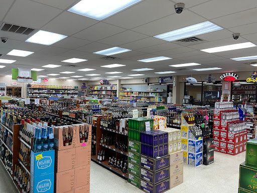 Liquor Store «Cedar Chest Liquors», reviews and photos, 1615 Wayne Rd, Savannah, TN 38372, USA