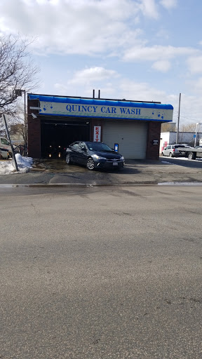 ScrubaDub Car Wash en Quincy
