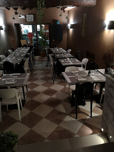 ristoranti Arnold's Restaurant & Pizza Brescia