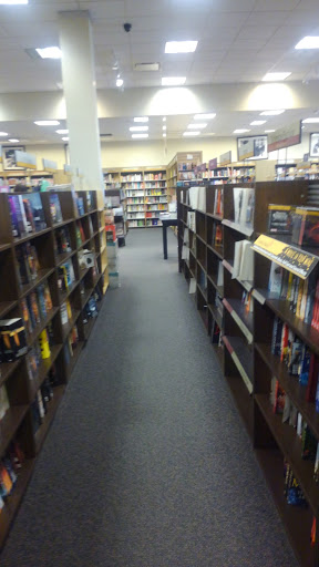 Book Store «Books-A-Million», reviews and photos, 6601 Edwardsville Crossing Dr, Edwardsville, IL 62045, USA