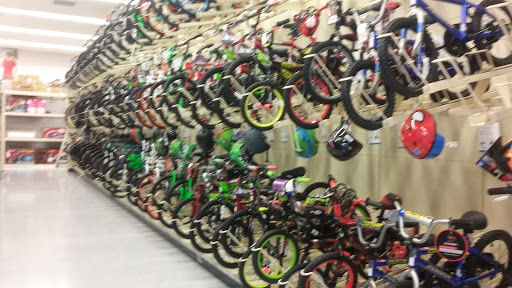 Sporting Goods Store «Academy Sports + Outdoors», reviews and photos, 1101 W Arbrook Blvd, Arlington, TX 76015, USA