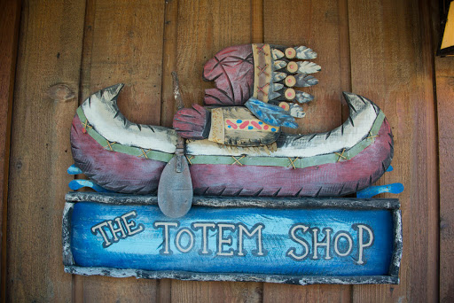 Variety Store «Totem Shop», reviews and photos, 6521 Western Ave, Glen Arbor, MI 49636, USA