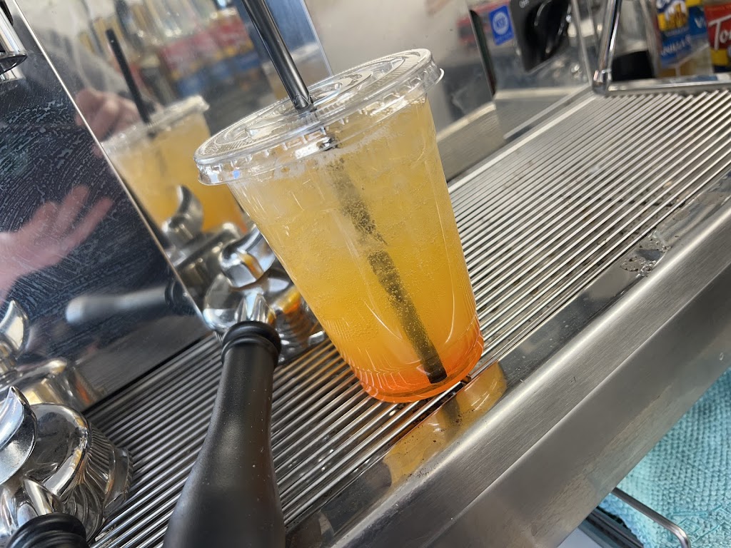 BB’s Cruisin’ Coffee 83655